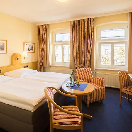 卡斯坦尼恩霍夫酒店