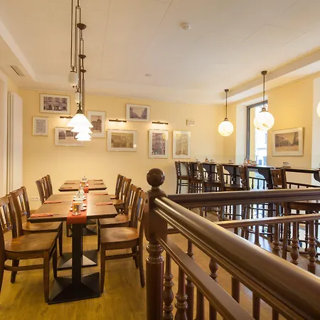 Hotel Kastanienhof 3*