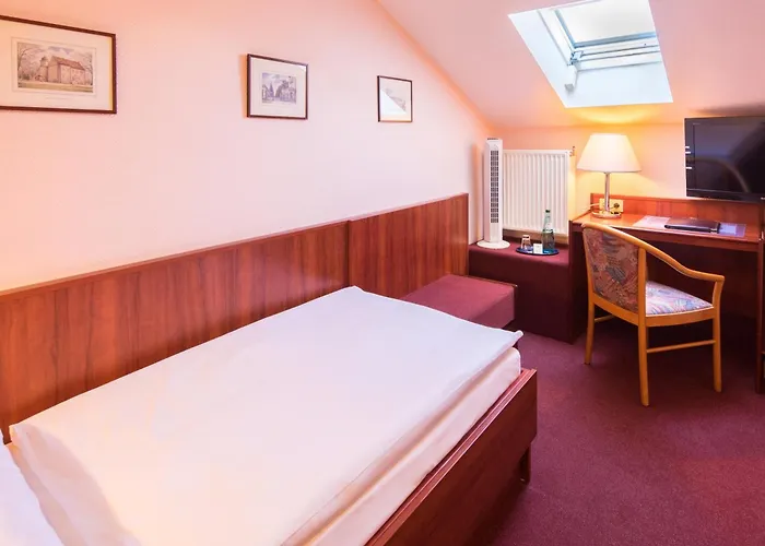 Kastanienhof Hotel 3*