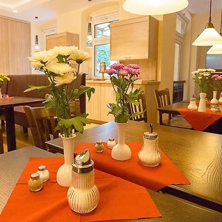 Kastanienhof 3* Berlin